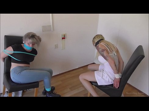 ❤️ Bị nghiện / bị trói và bịt miệng / chết tiệt trong tình trạng đau khổ ❌ Fuck video ở% vi.dewporn.ru%